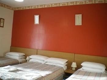 Highbank Hotel