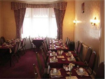 Highbank Hotel